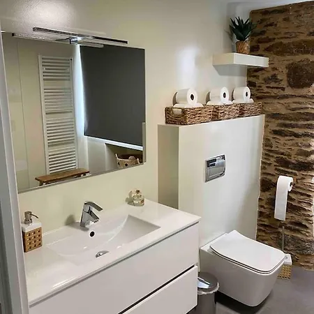 Casa Fontes Rosas Touro